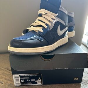 Nike Blue and White Sneakers Classic High-Top Design